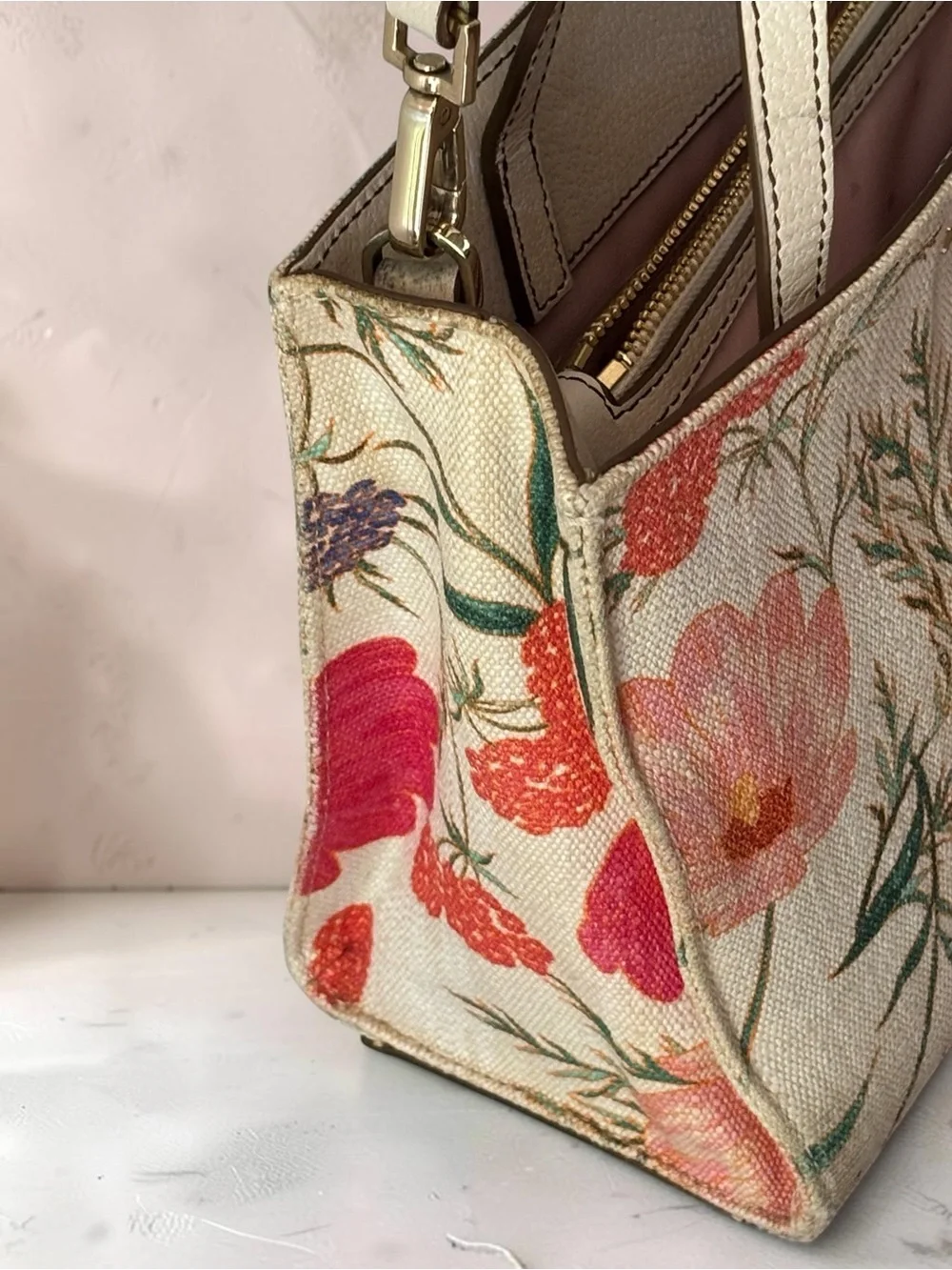 Kate Spade New York Thompson Street Sam floral print linen small satchel bag